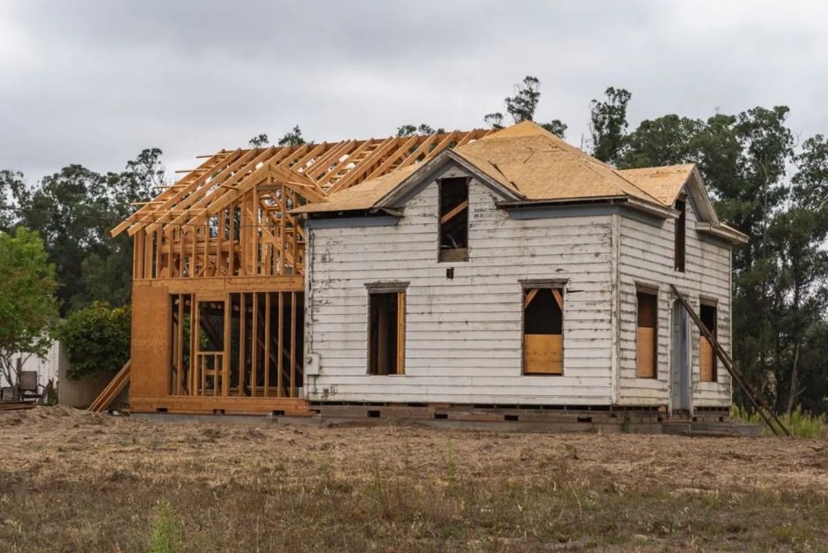 old house renovation