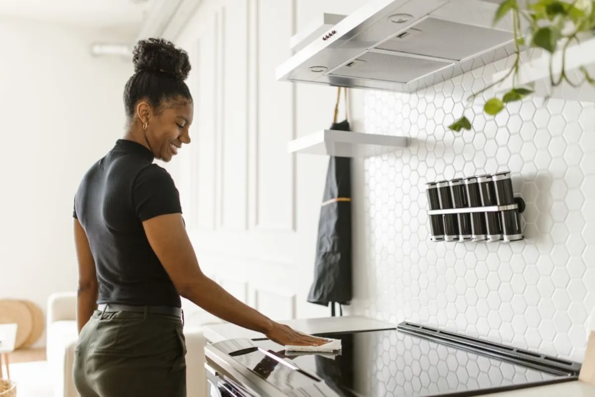 clean kitchen