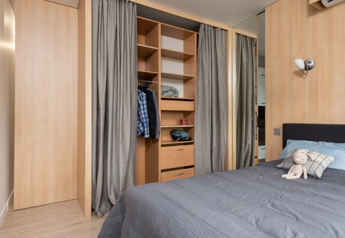 bedroom storage
