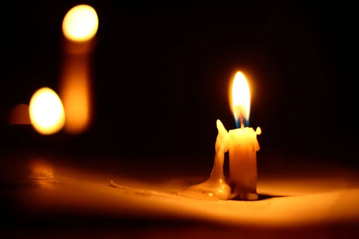candle stain