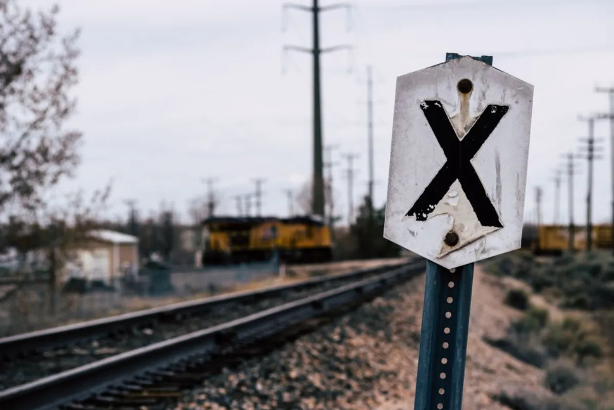 train warning