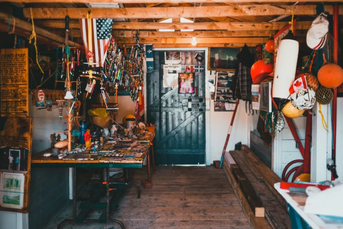clutter room