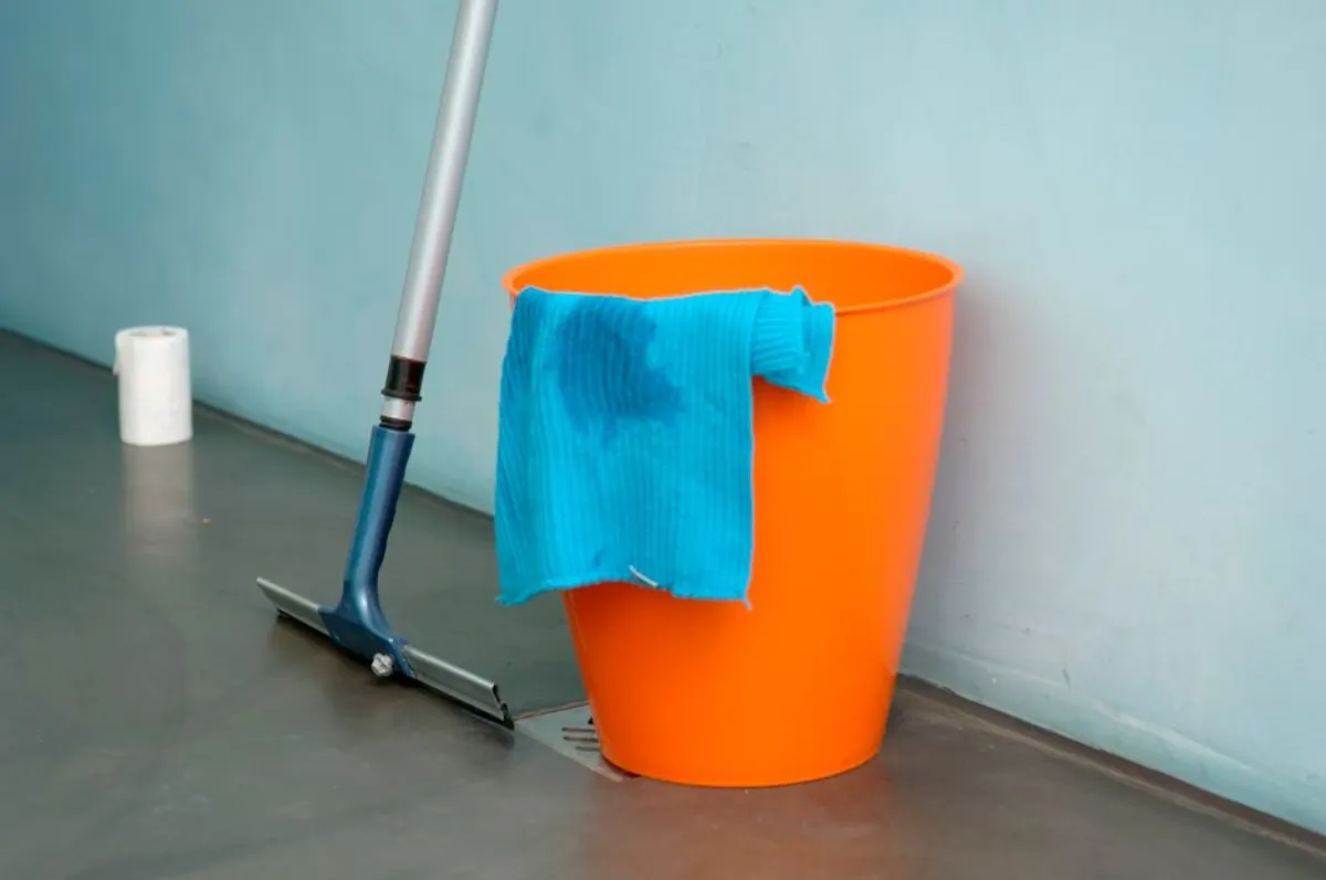cleaning equipment